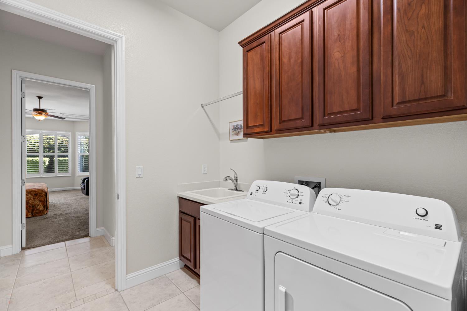 Detail Gallery Image 40 of 97 For 1377 Cobblecreek St, Manteca,  CA 95336 - 2 Beds | 2/1 Baths