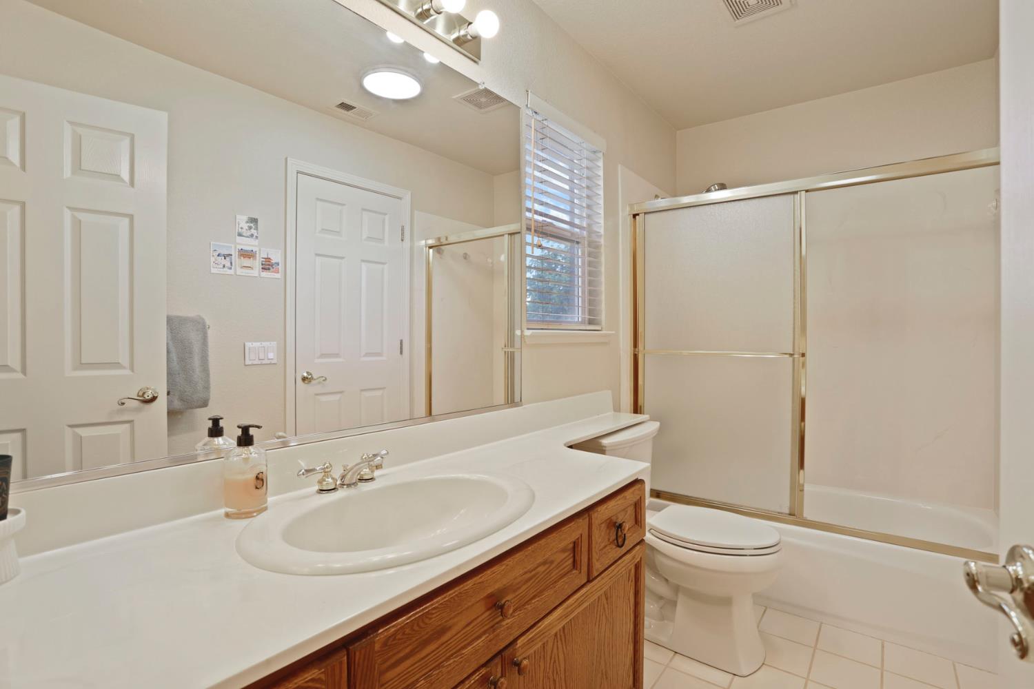 Detail Gallery Image 38 of 60 For 4240 Pinehurst Cir, Stockton,  CA 95219 - 4 Beds | 3 Baths