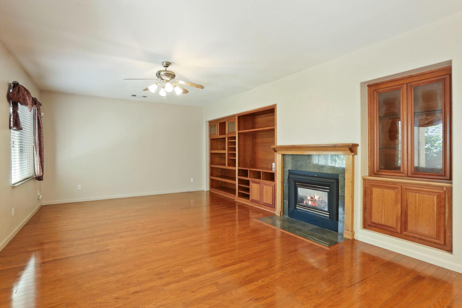 Detail Gallery Image 71 of 78 For 624 Summerton Ln, Turlock,  CA 95382 - 5 Beds | 4 Baths