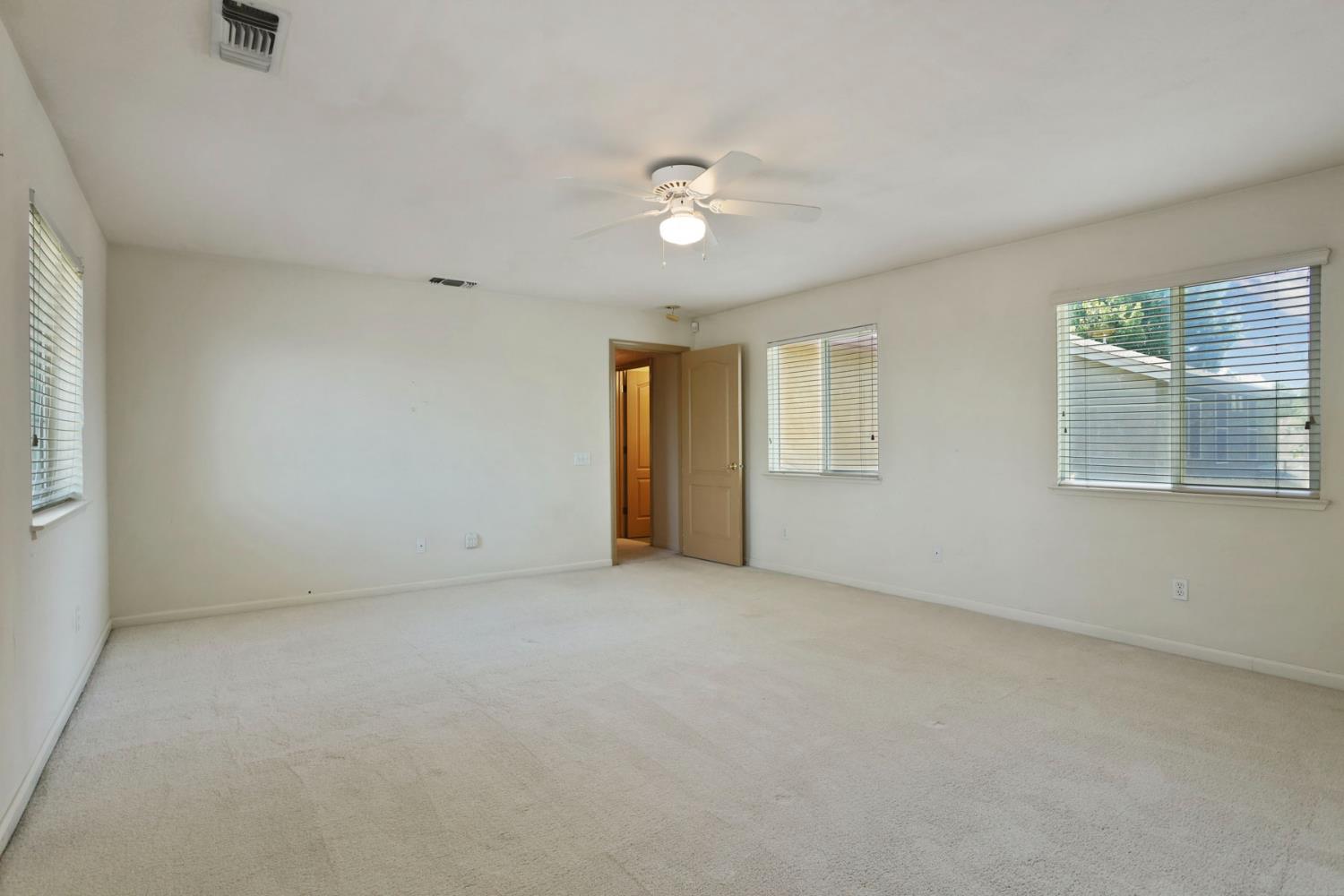 Detail Gallery Image 27 of 78 For 624 Summerton Ln, Turlock,  CA 95382 - 5 Beds | 4 Baths
