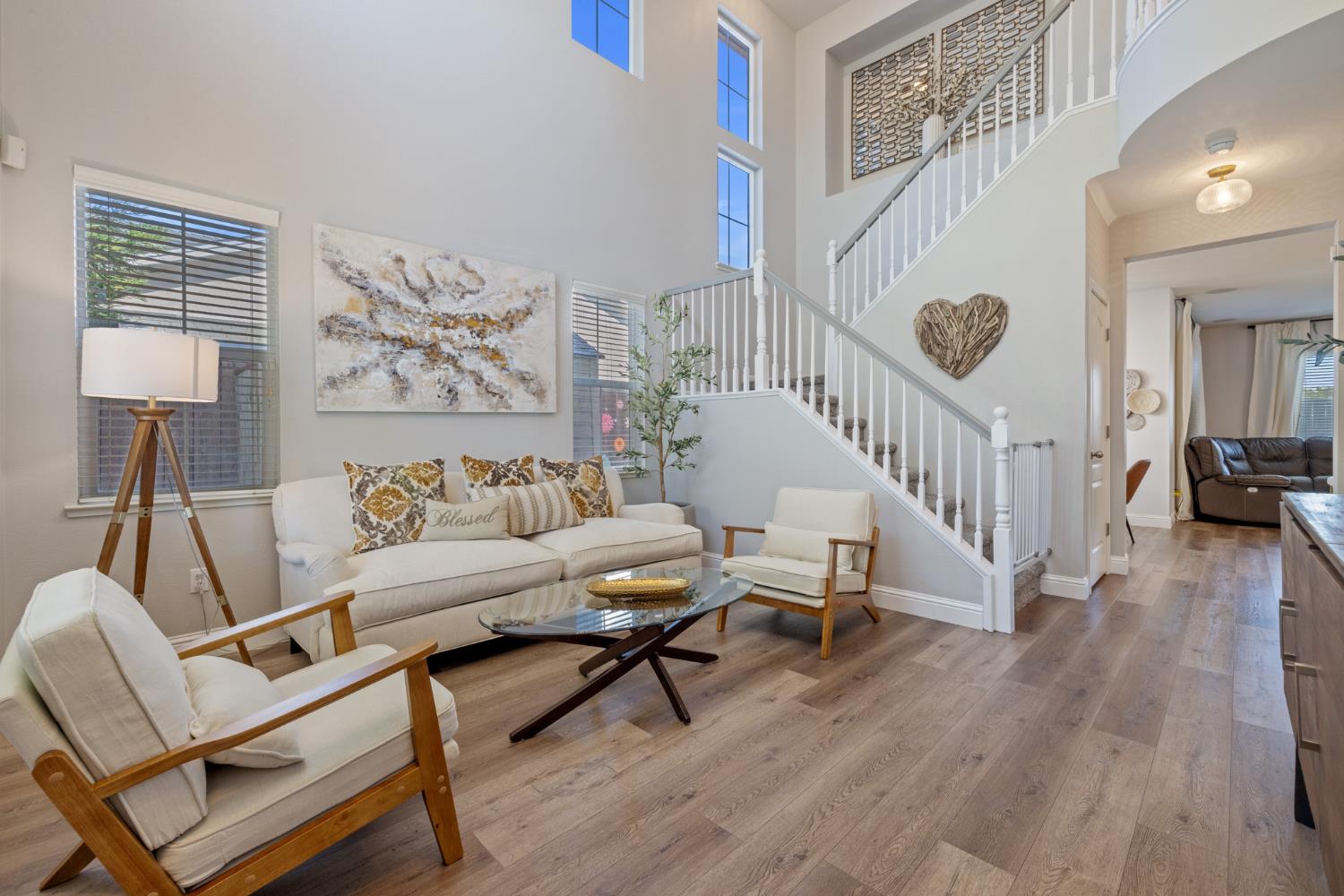 Detail Gallery Image 8 of 39 For 2312 Mountain Springs Dr, Turlock,  CA 95382 - 4 Beds | 3 Baths