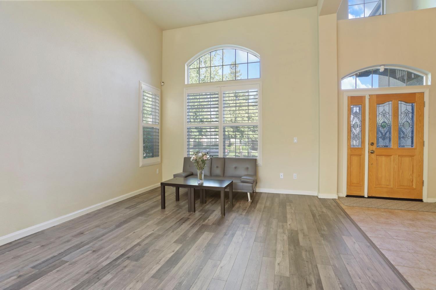 Detail Gallery Image 19 of 60 For 4240 Pinehurst Cir, Stockton,  CA 95219 - 4 Beds | 3 Baths