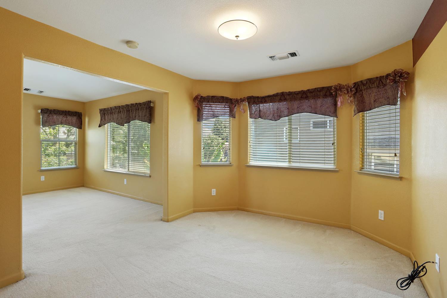 Detail Gallery Image 35 of 78 For 624 Summerton Ln, Turlock,  CA 95382 - 5 Beds | 4 Baths