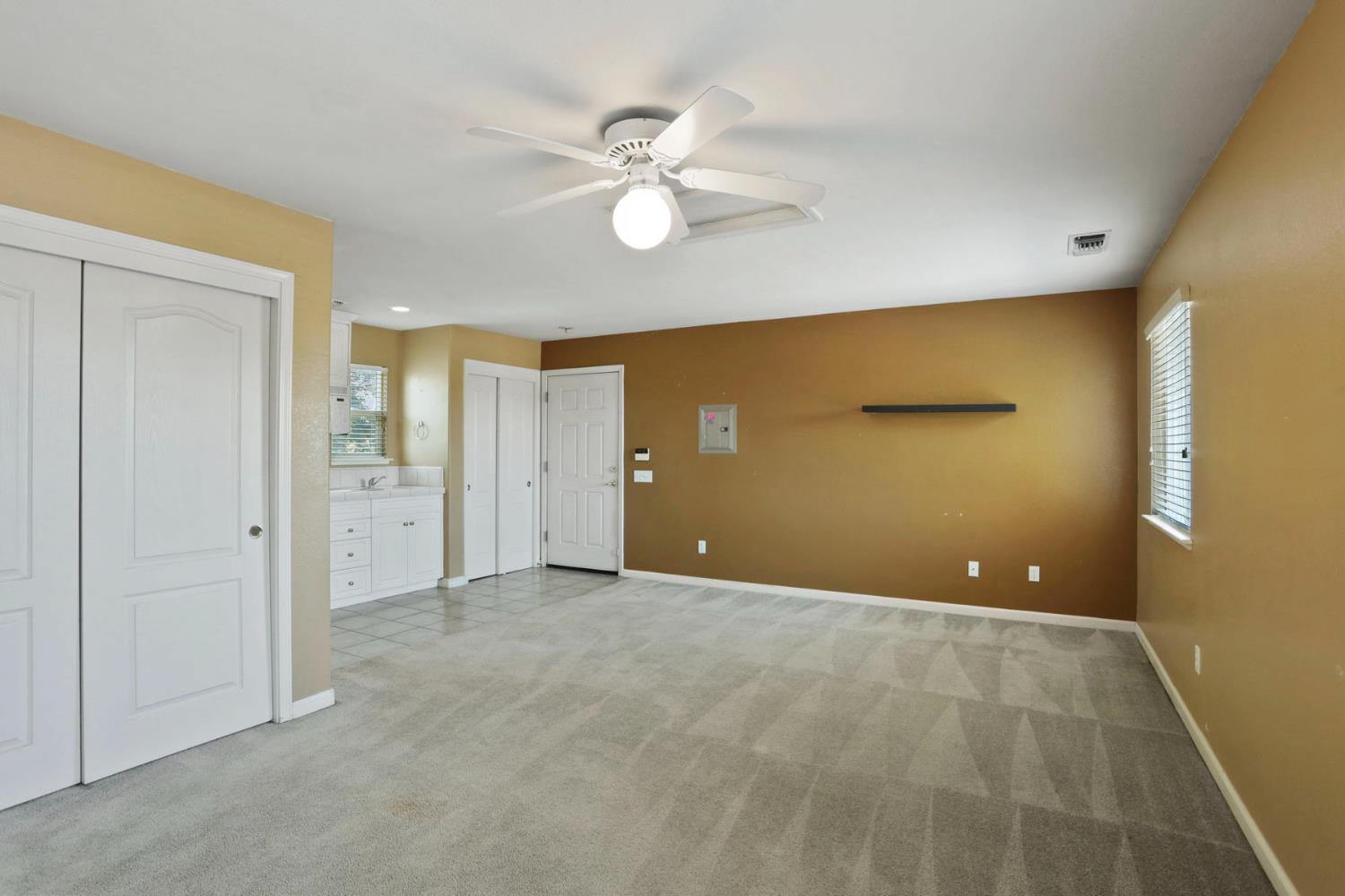 Detail Gallery Image 17 of 78 For 624 Summerton Ln, Turlock,  CA 95382 - 5 Beds | 4 Baths