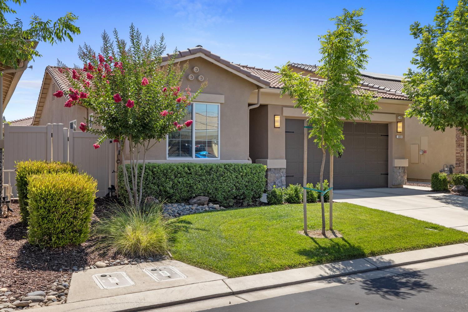Detail Gallery Image 3 of 38 For 355 via Ziroli, Oakdale,  CA 95361 - 2 Beds | 2/1 Baths