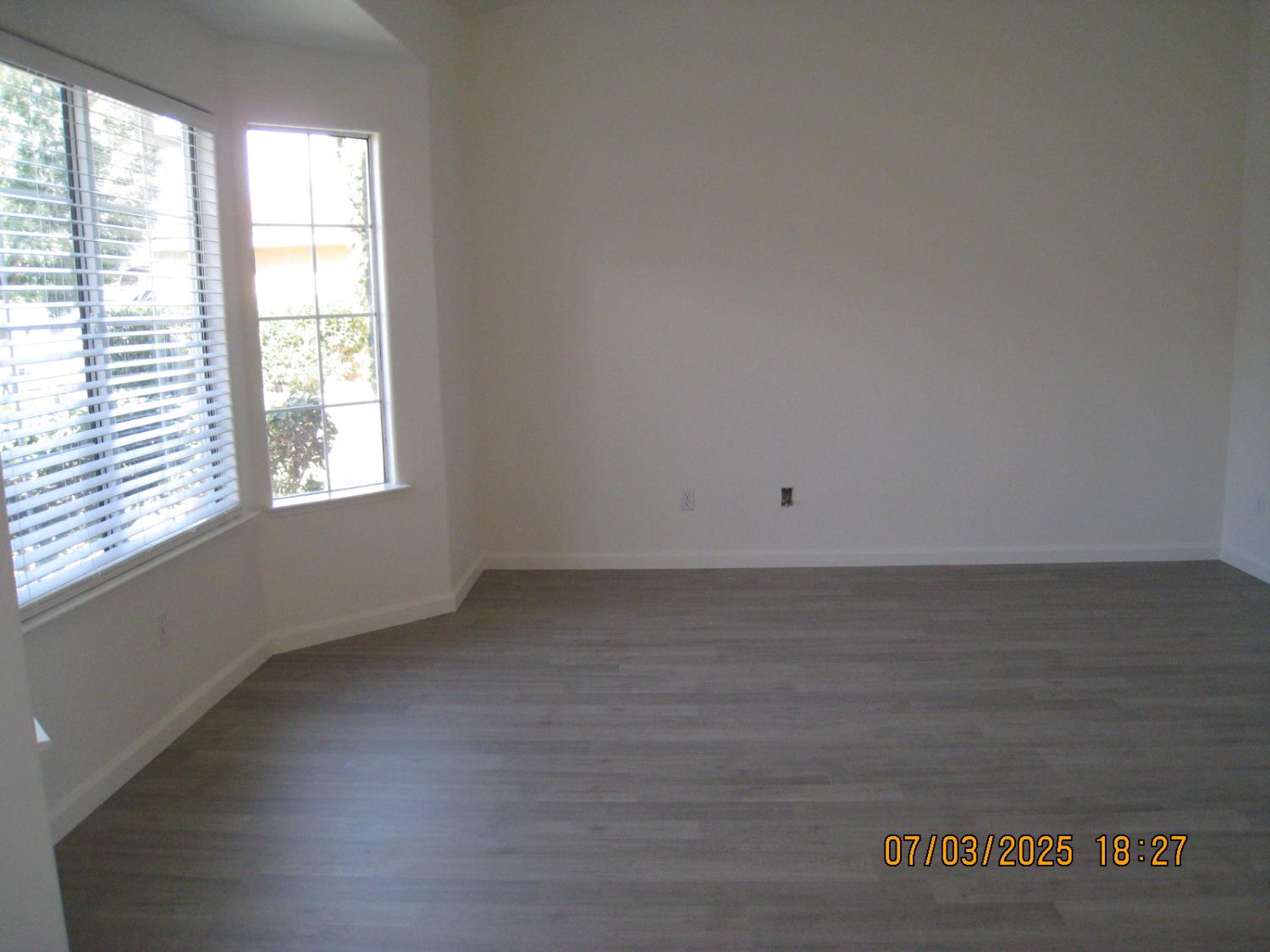 Detail Gallery Image 7 of 28 For 2641 Wood Duck Dr, Los Banos,  CA 93635 - 3 Beds | 2 Baths