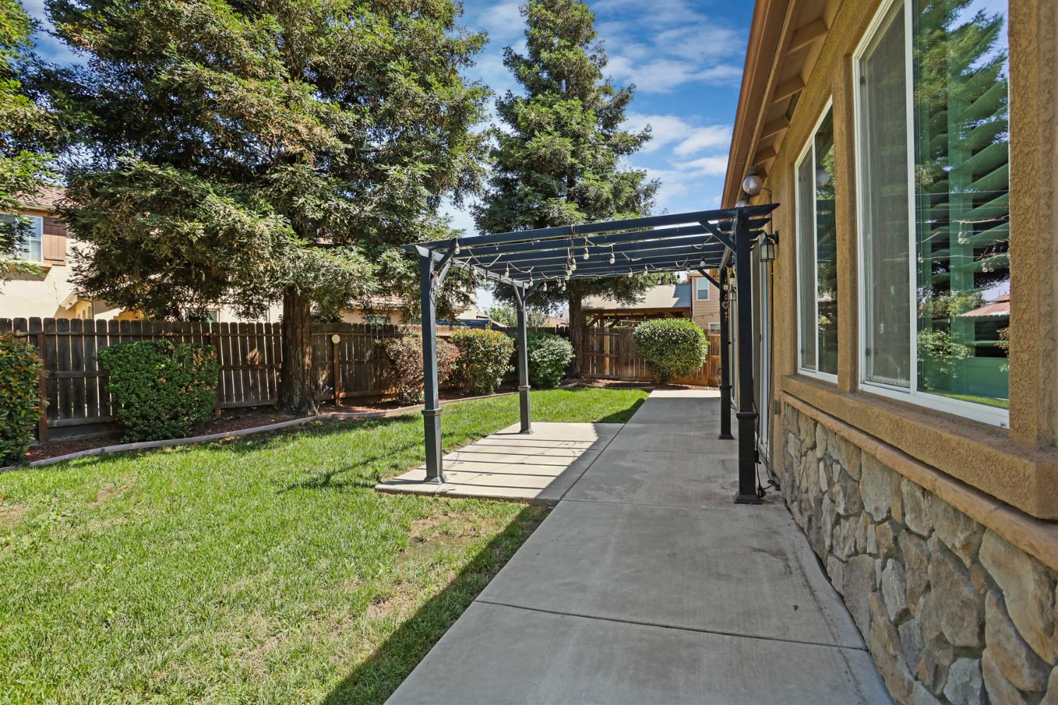 Detail Gallery Image 55 of 62 For 1524 Badger Way, Tracy,  CA 95304 - 4 Beds | 4 Baths