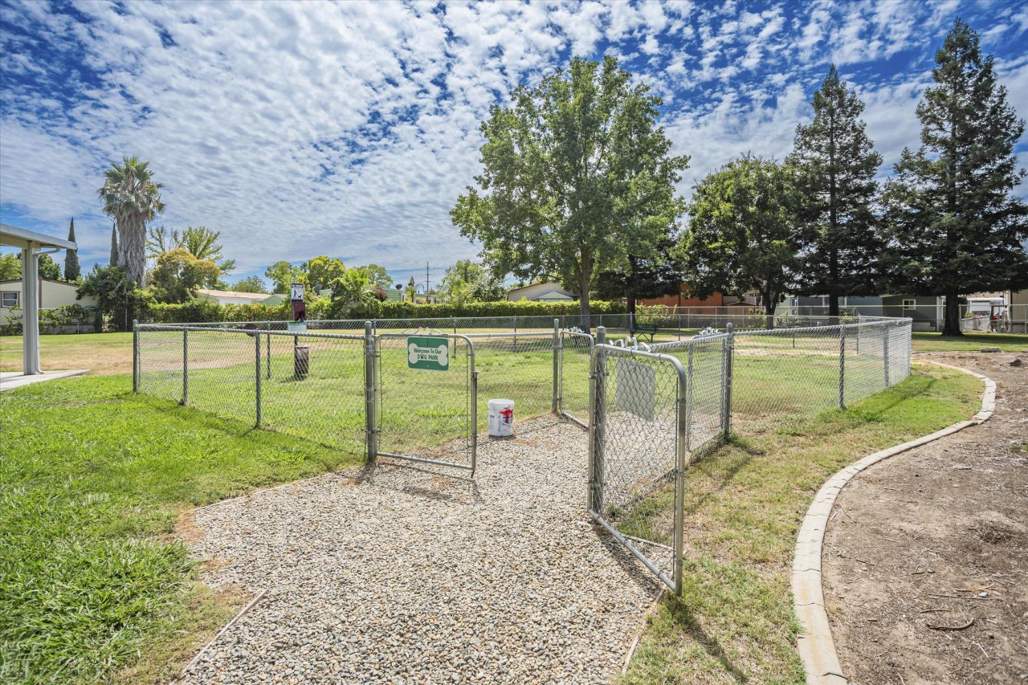 Detail Gallery Image 22 of 24 For 3950 Mack Rd 140, Sacramento,  CA 95823 - 2 Beds | 1/1 Baths