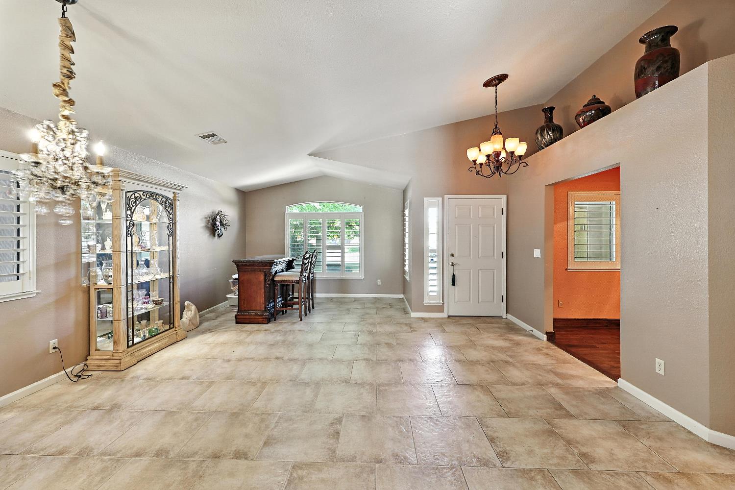 Detail Gallery Image 5 of 36 For 1620 Fairway Dr, Atwater,  CA 95301 - 4 Beds | 2 Baths