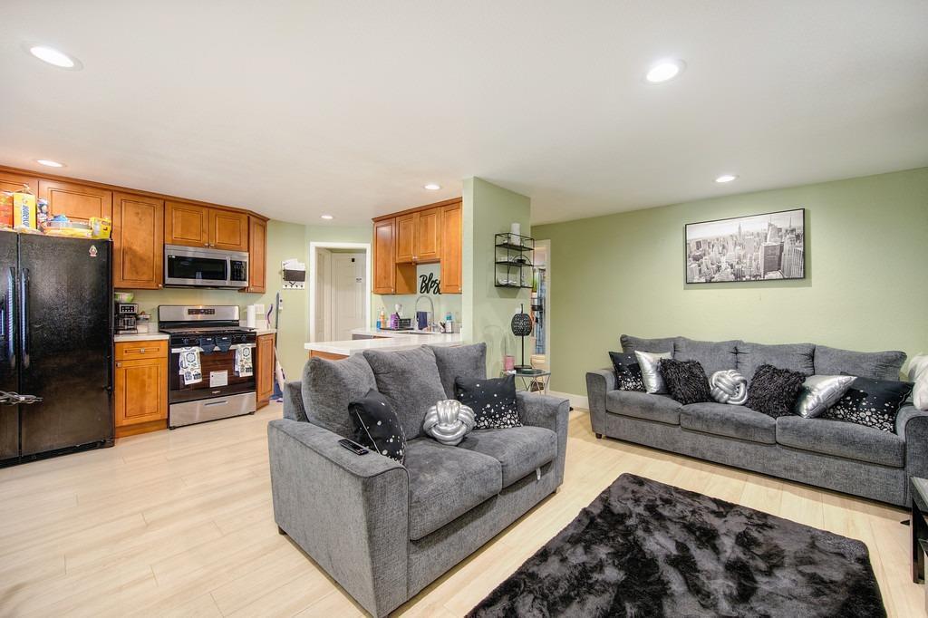 Detail Gallery Image 64 of 81 For 121 1st St, Woodland,  CA 95695 - – Beds | – Baths