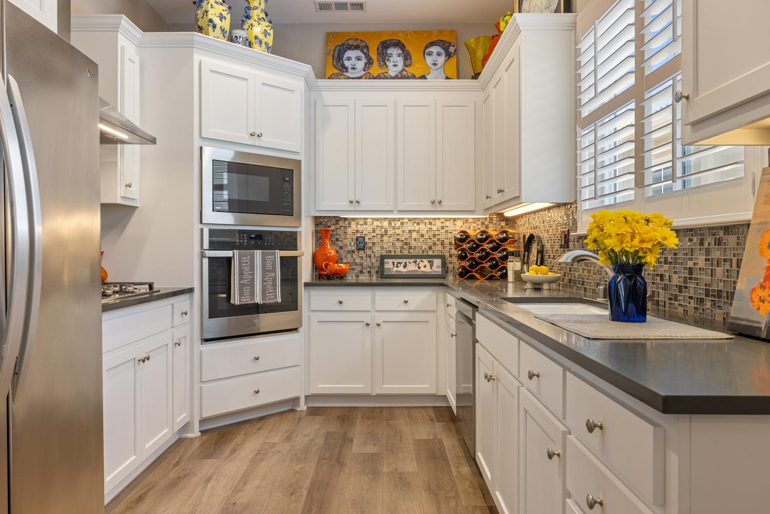Detail Gallery Image 14 of 38 For 355 via Ziroli, Oakdale,  CA 95361 - 2 Beds | 2/1 Baths