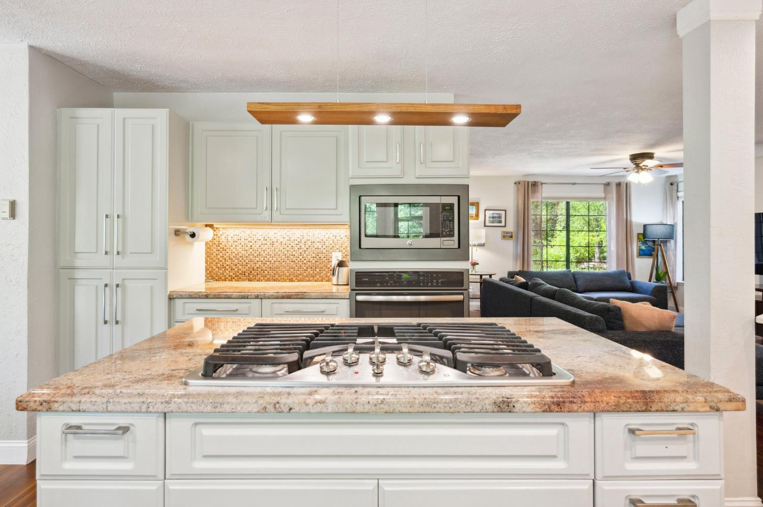 Detail Gallery Image 21 of 70 For 788 Pennsylvania Gulch Rd, Murphys,  CA 95247 - 4 Beds | 3 Baths