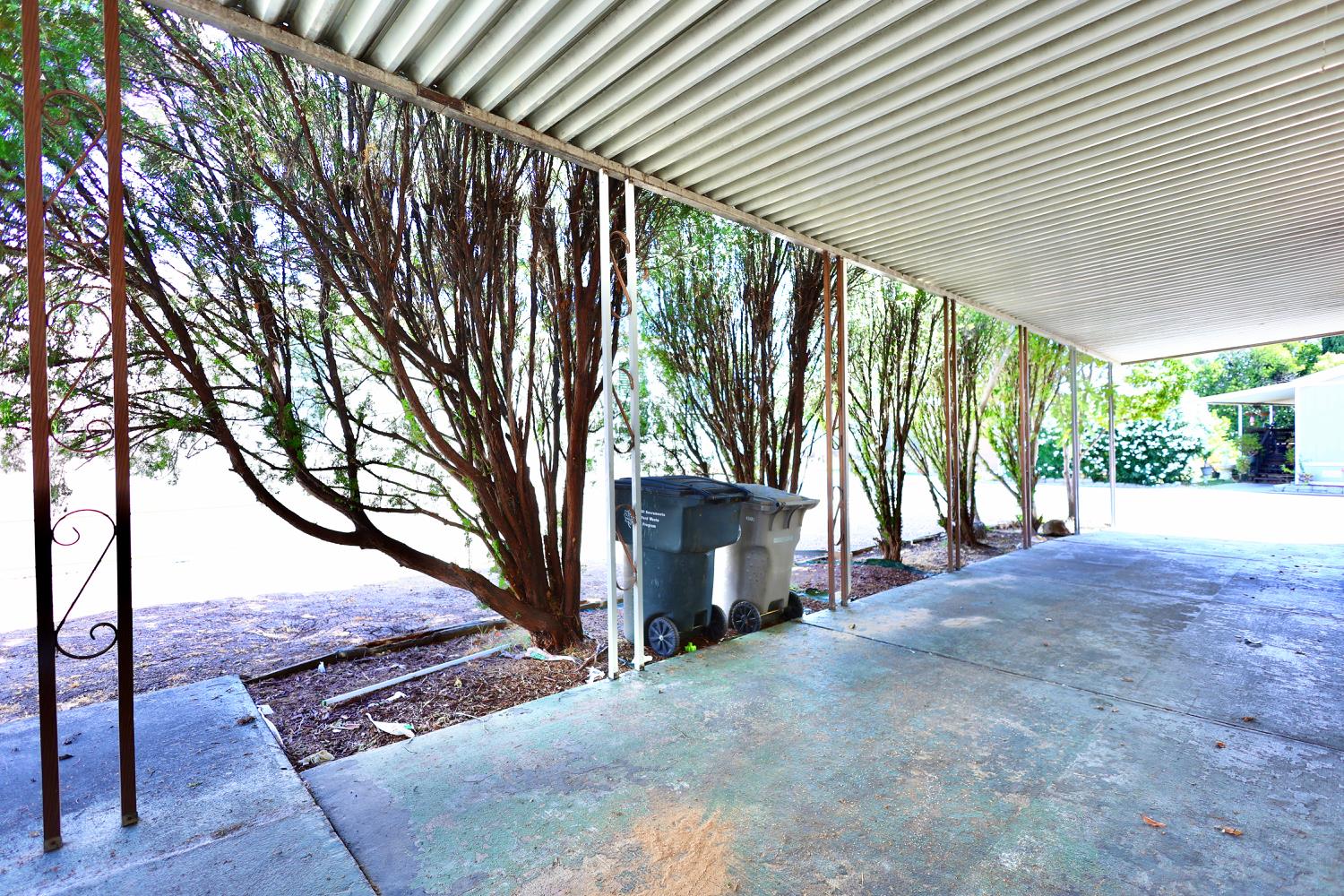 Detail Gallery Image 5 of 24 For 3950 Mack Rd 140, Sacramento,  CA 95823 - 2 Beds | 1/1 Baths