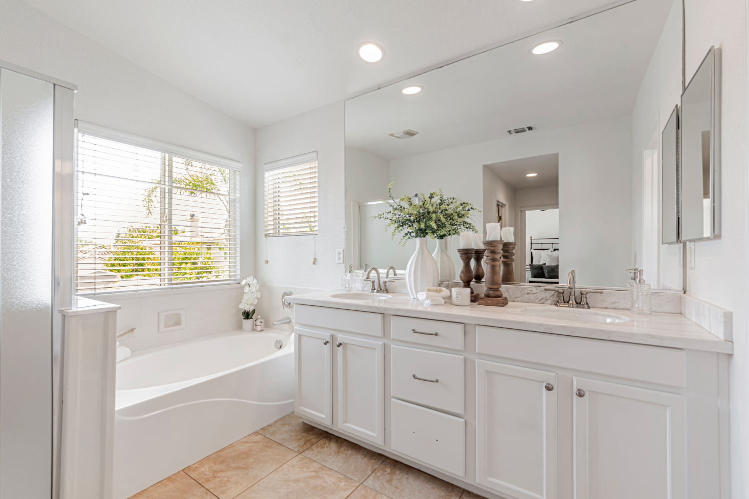 Detail Gallery Image 42 of 59 For 2314 Idaho Way, Yuba City,  CA 95991 - 4 Beds | 3 Baths