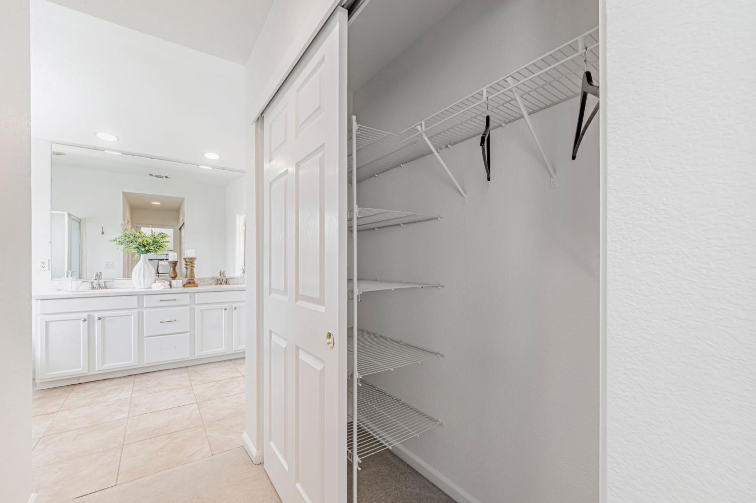 Detail Gallery Image 39 of 59 For 2314 Idaho Way, Yuba City,  CA 95991 - 4 Beds | 3 Baths