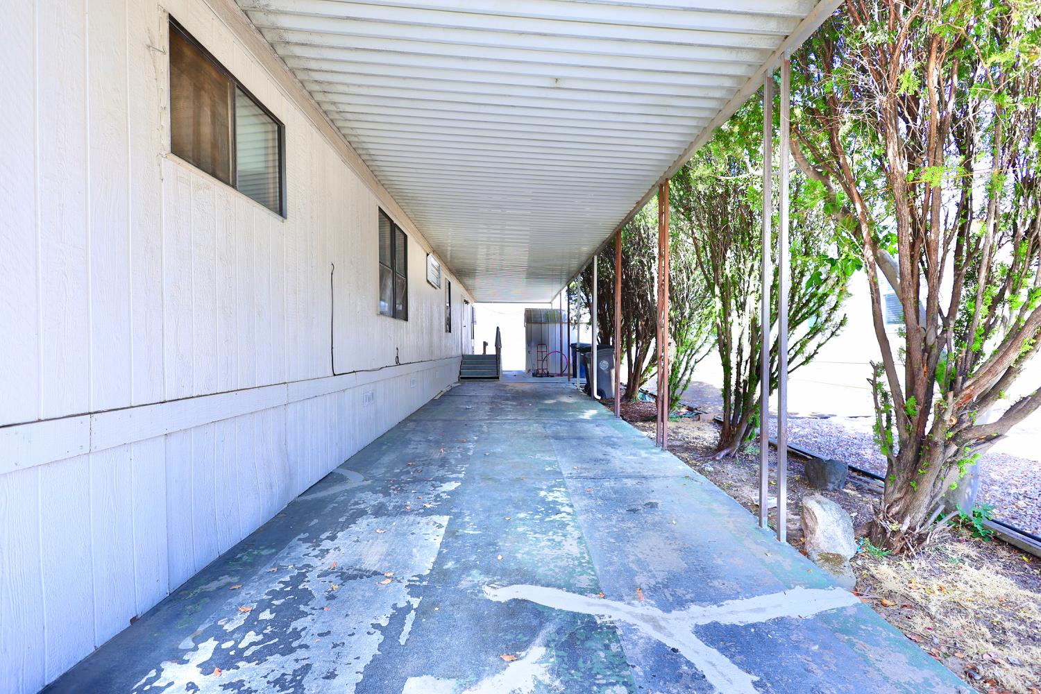 Detail Gallery Image 3 of 24 For 3950 Mack Rd 140, Sacramento,  CA 95823 - 2 Beds | 1/1 Baths