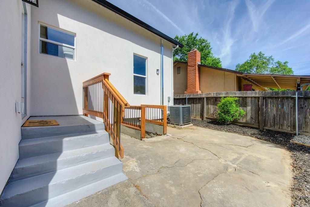 Detail Gallery Image 33 of 81 For 121 1st St, Woodland,  CA 95695 - – Beds | – Baths