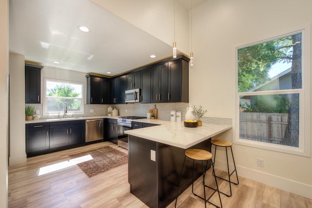 Detail Gallery Image 17 of 81 For 121 1st St, Woodland,  CA 95695 - – Beds | – Baths