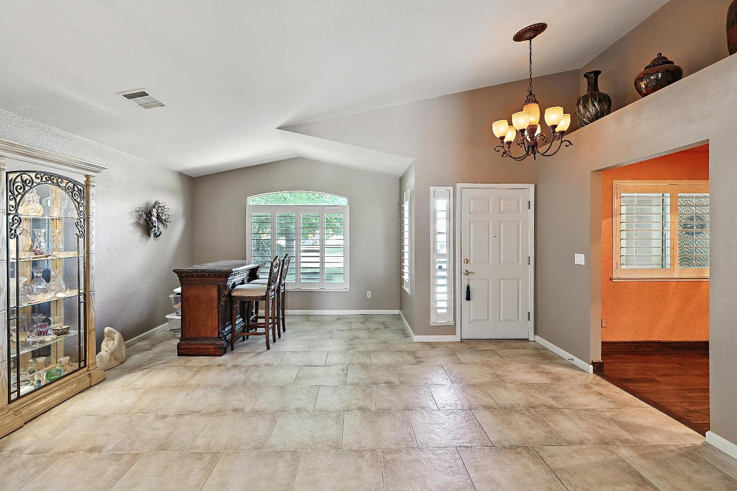 Detail Gallery Image 6 of 36 For 1620 Fairway Dr, Atwater,  CA 95301 - 4 Beds | 2 Baths