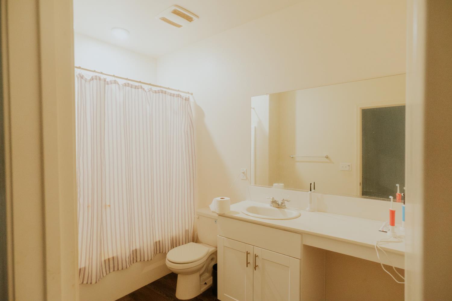 Detail Gallery Image 27 of 34 For 635 Pegasus Dr, Merced,  CA 95348 - 4 Beds | 2 Baths