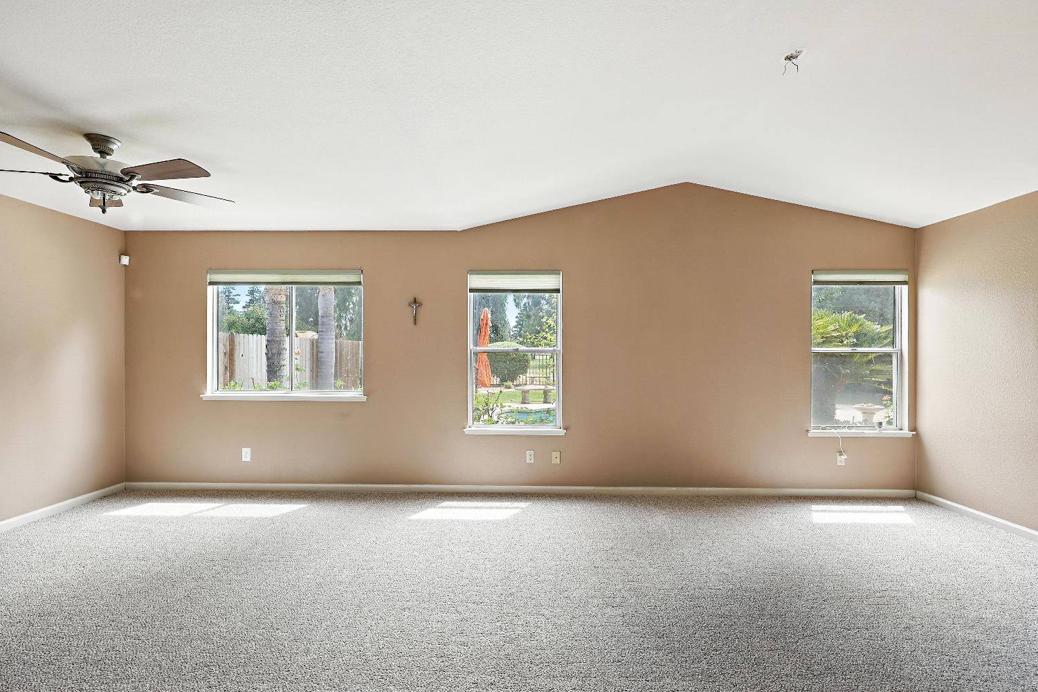 Detail Gallery Image 18 of 36 For 1620 Fairway Dr, Atwater,  CA 95301 - 4 Beds | 2 Baths