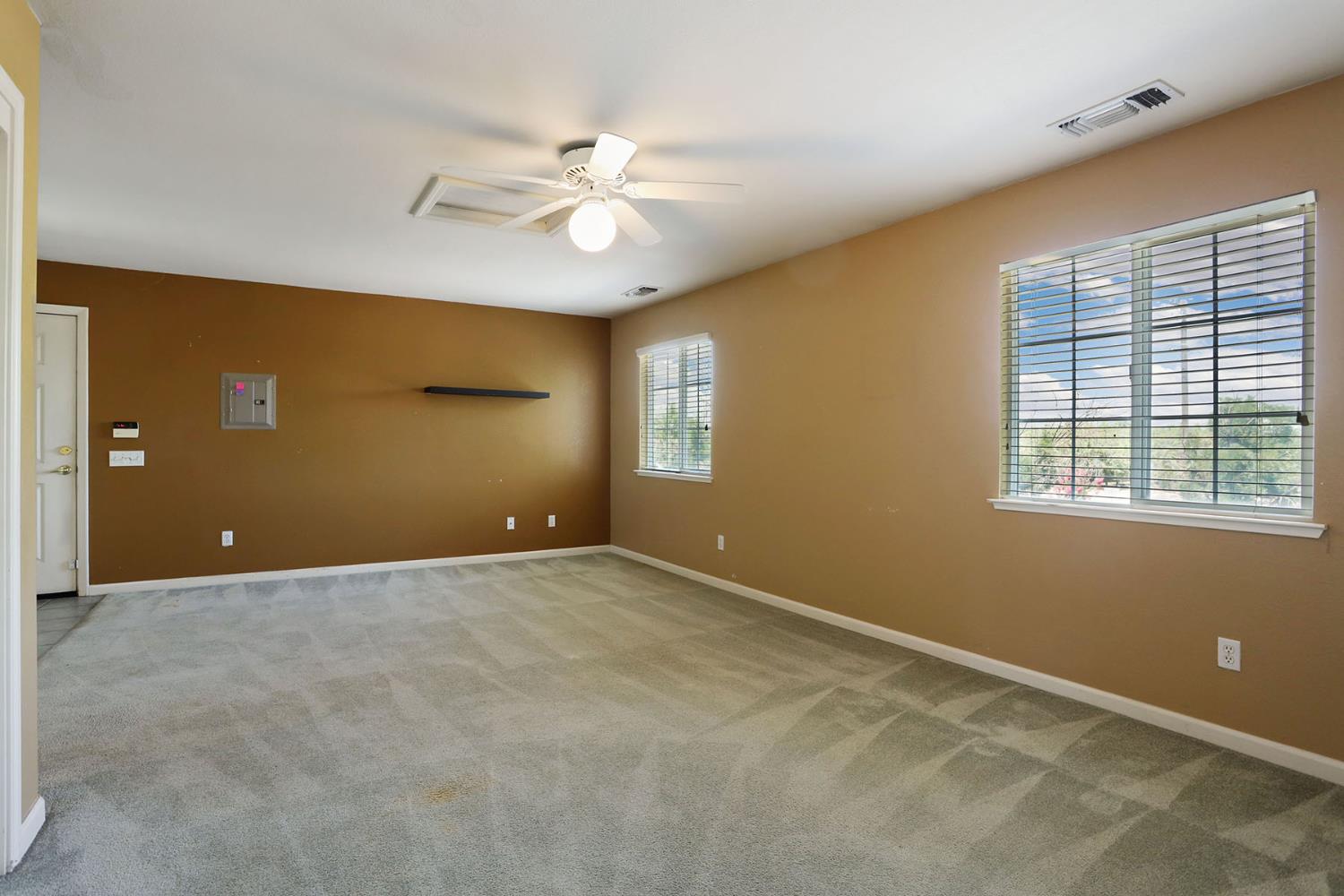 Detail Gallery Image 24 of 78 For 624 Summerton Ln, Turlock,  CA 95382 - 5 Beds | 4 Baths