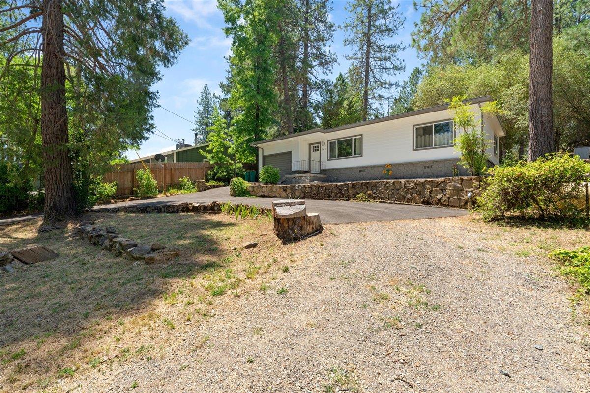 Detail Gallery Image 3 of 35 For 1474 Pleasant Valley Rd, Placerville,  CA 95667 - 2 Beds | 2 Baths