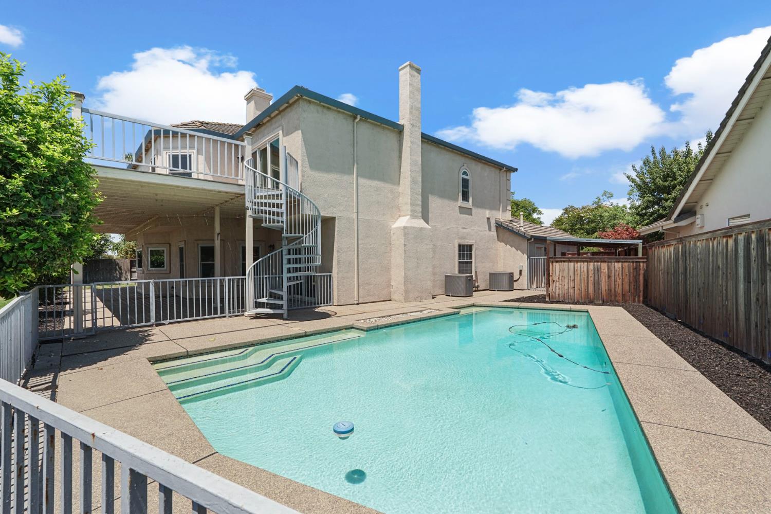 Detail Gallery Image 45 of 46 For 3551 Bluelake Cir, Stockton,  CA 95219 - 5 Beds | 4 Baths