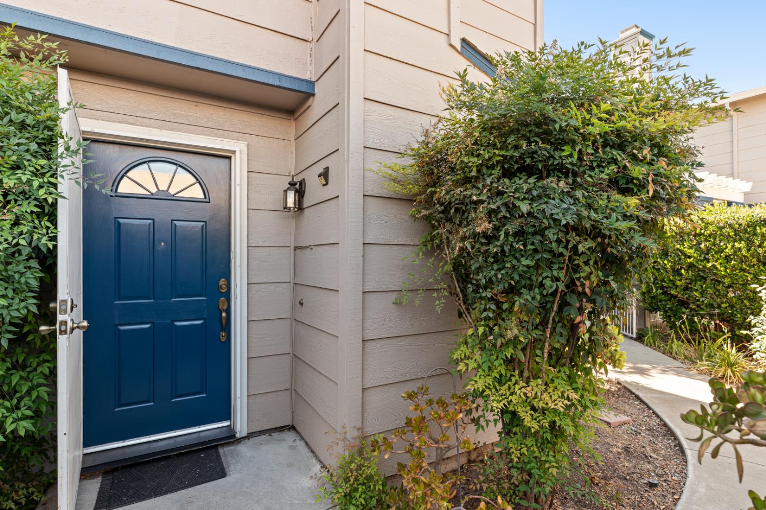 Detail Gallery Image 4 of 41 For 741 Greenford Ct, Tracy,  CA 95376 - 3 Beds | 2/1 Baths