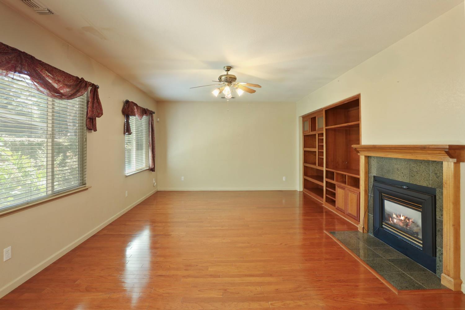 Detail Gallery Image 67 of 78 For 624 Summerton Ln, Turlock,  CA 95382 - 5 Beds | 4 Baths