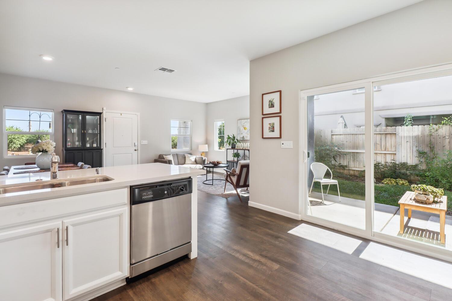 Detail Gallery Image 15 of 62 For 916 Moody Slough Rd, Winters,  CA 95694 - 3 Beds | 2/1 Baths