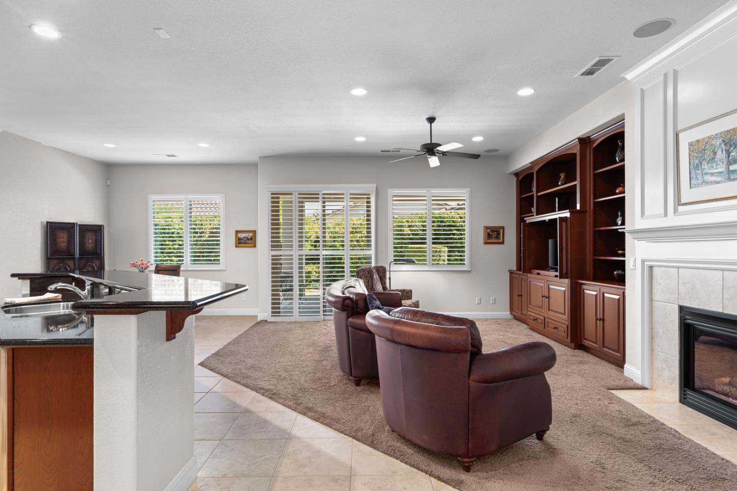 Detail Gallery Image 15 of 97 For 1377 Cobblecreek St, Manteca,  CA 95336 - 2 Beds | 2/1 Baths