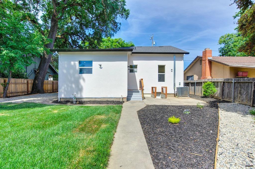 Detail Gallery Image 39 of 81 For 121 1st St, Woodland,  CA 95695 - – Beds | – Baths