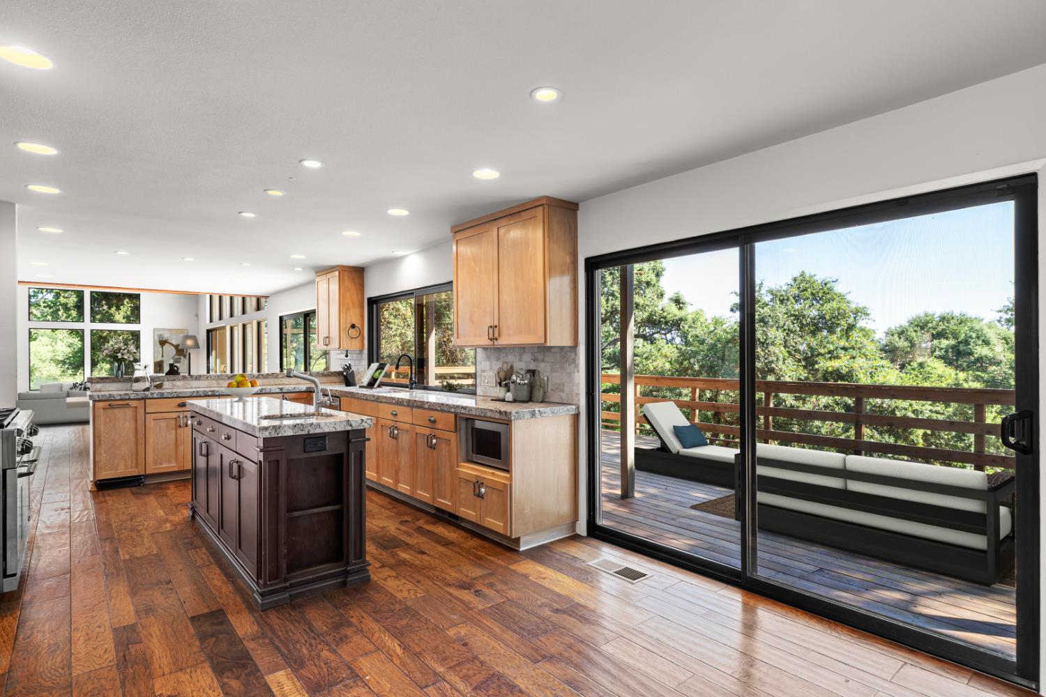 Detail Gallery Image 17 of 74 For 625 N Hopper Rd, Modesto,  CA 95357 - 4 Beds | 4 Baths