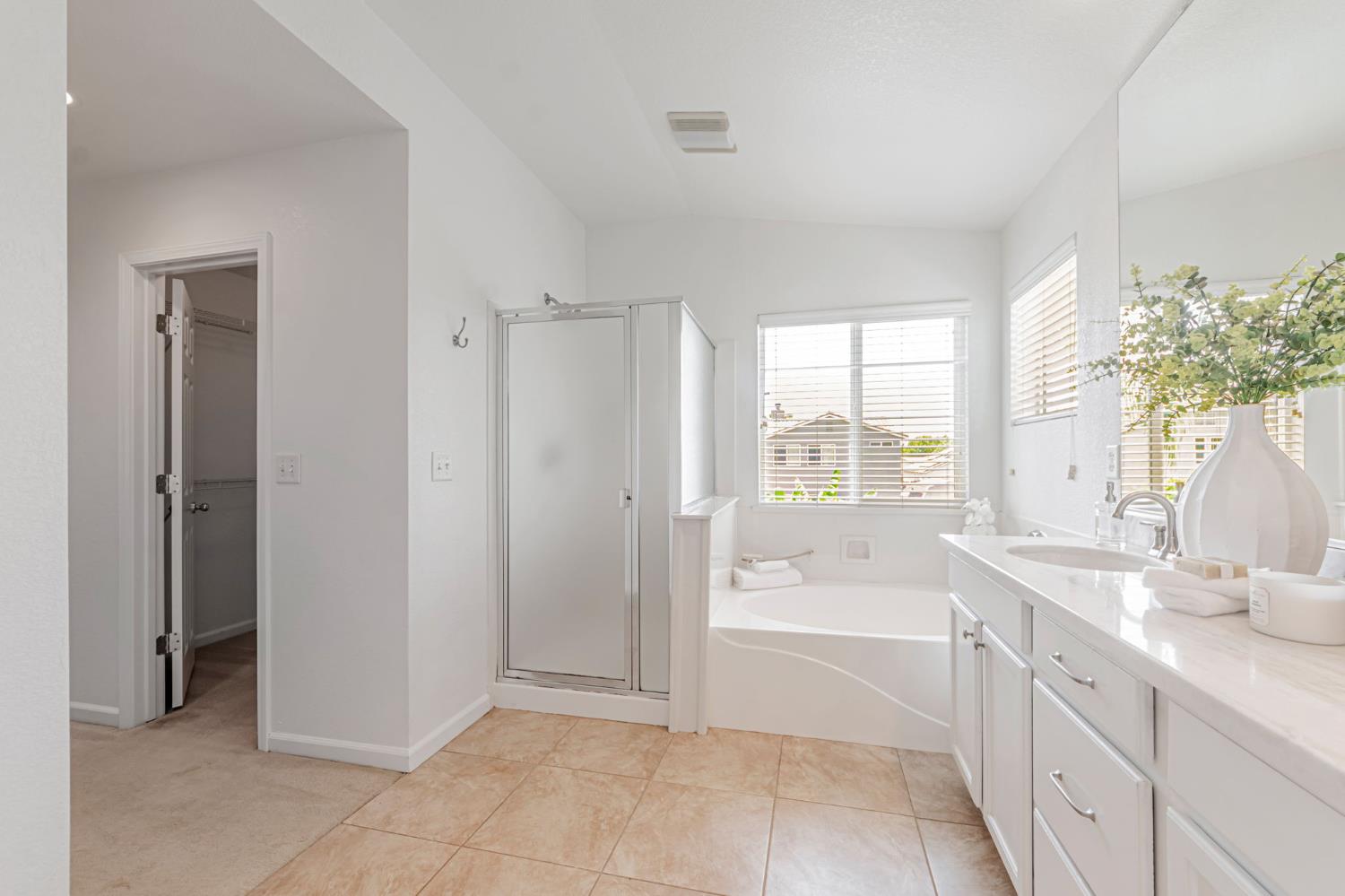 Detail Gallery Image 43 of 59 For 2314 Idaho Way, Yuba City,  CA 95991 - 4 Beds | 3 Baths