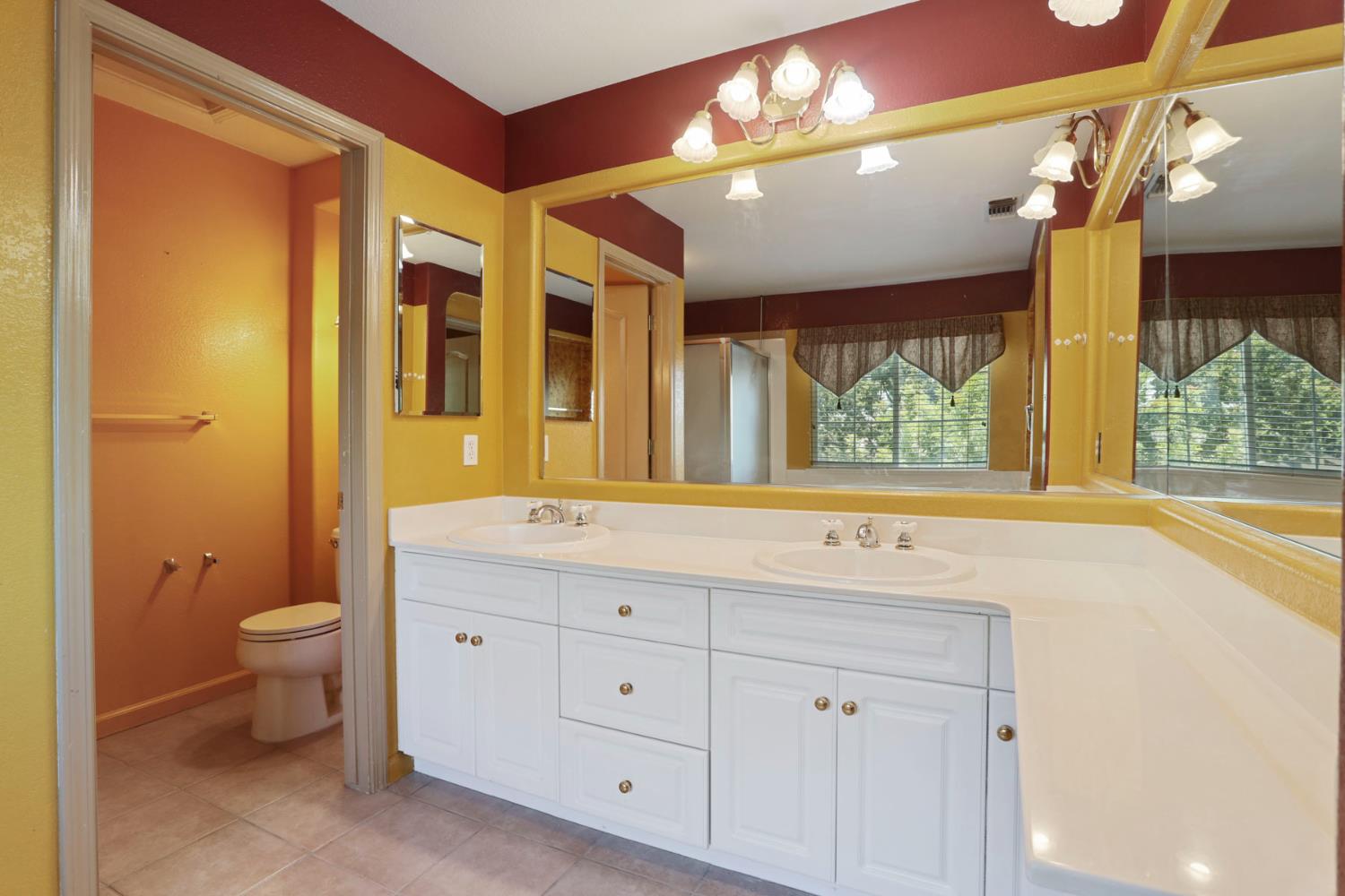Detail Gallery Image 43 of 78 For 624 Summerton Ln, Turlock,  CA 95382 - 5 Beds | 4 Baths