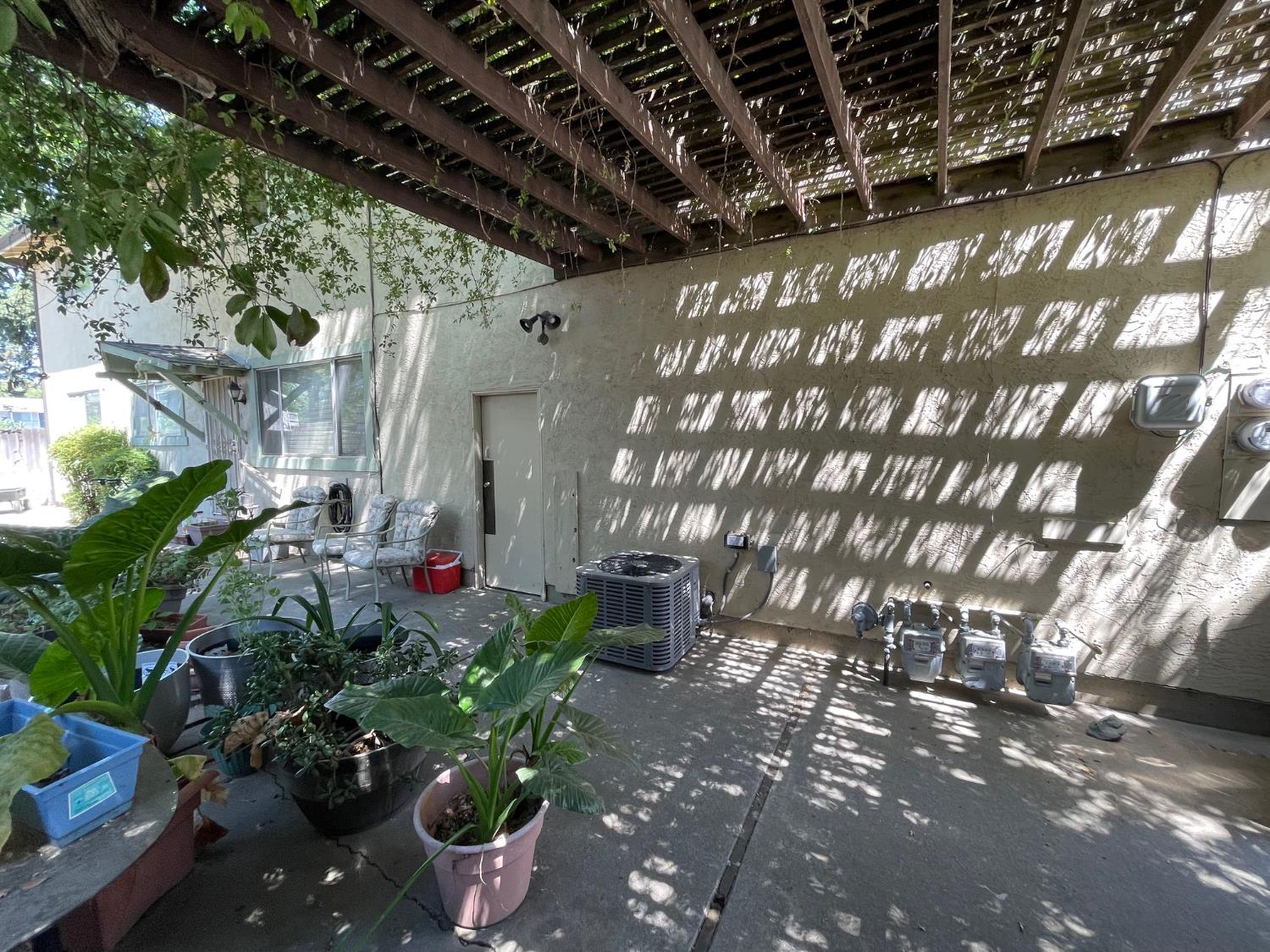 Detail Gallery Image 2 of 4 For 648 California St, Woodland,  CA 95695 - – Beds | – Baths