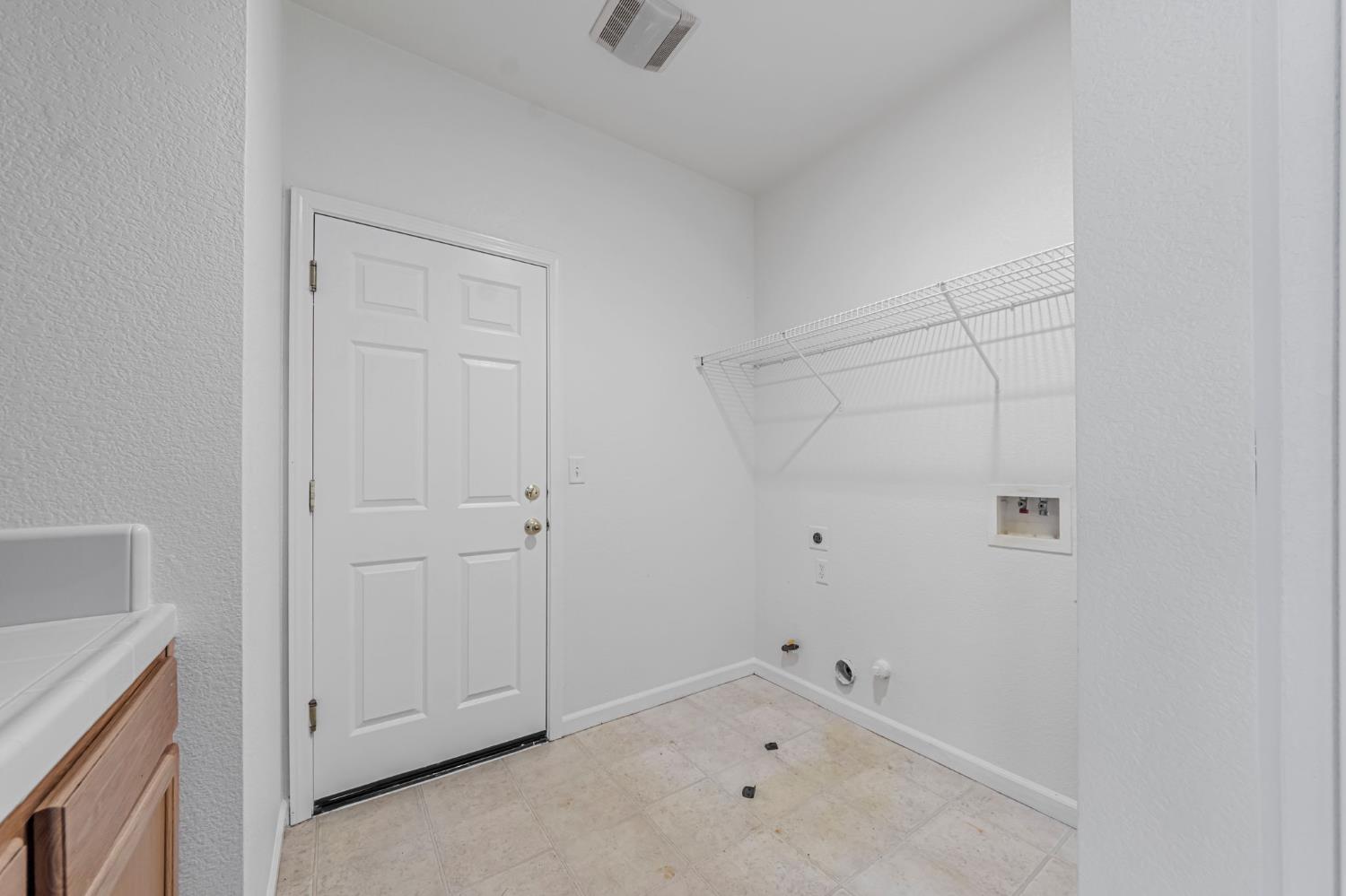 Detail Gallery Image 31 of 59 For 2314 Idaho Way, Yuba City,  CA 95991 - 4 Beds | 3 Baths