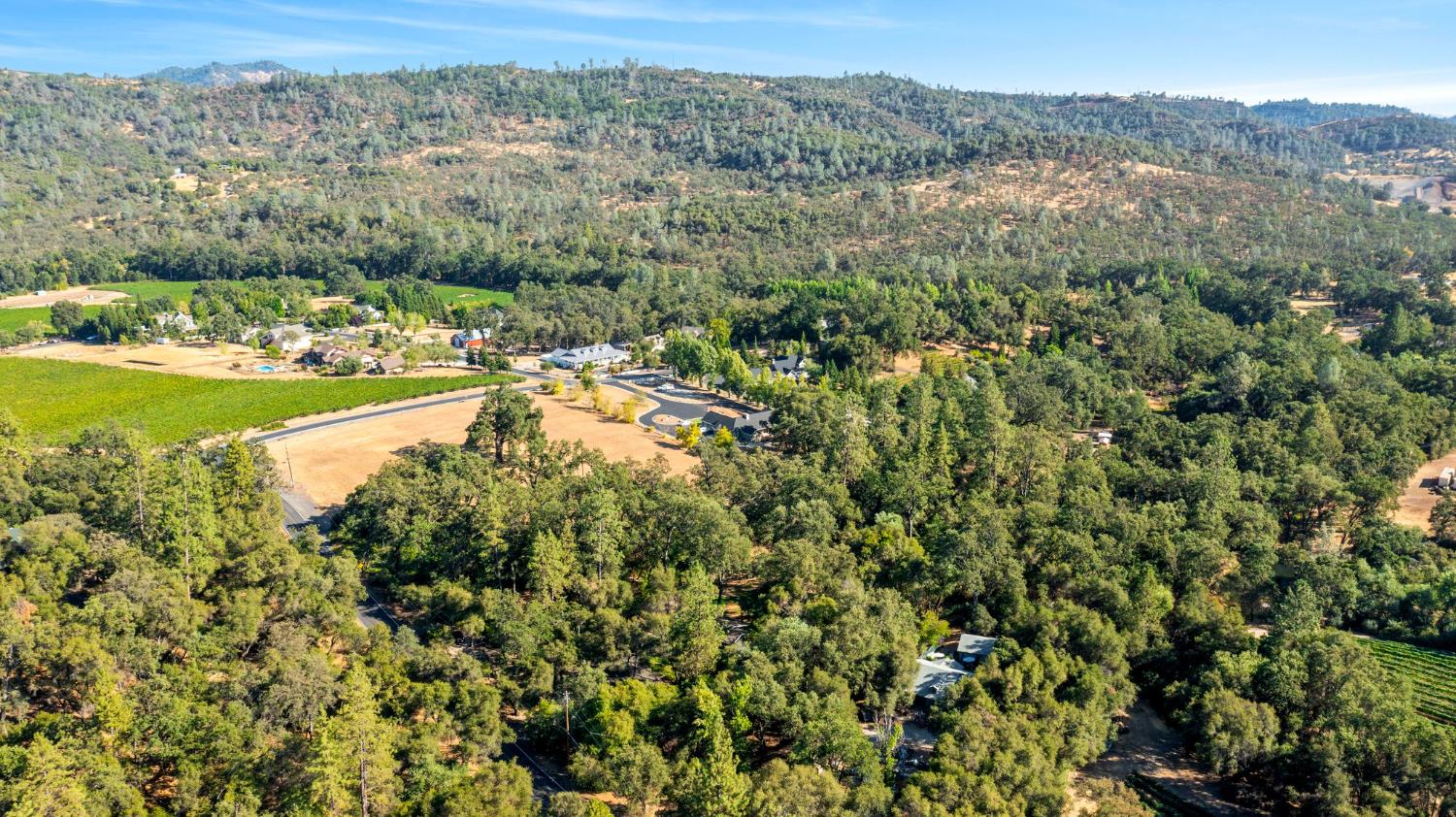 Detail Gallery Image 64 of 70 For 788 Pennsylvania Gulch Rd, Murphys,  CA 95247 - 4 Beds | 3 Baths