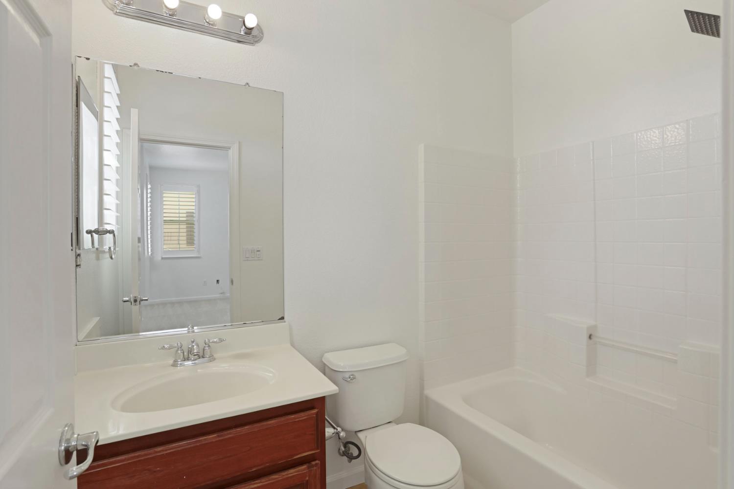 Detail Gallery Image 51 of 62 For 1524 Badger Way, Tracy,  CA 95304 - 4 Beds | 4 Baths
