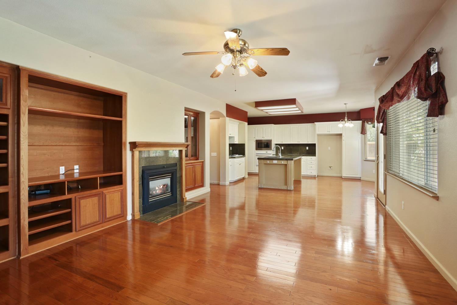 Detail Gallery Image 68 of 78 For 624 Summerton Ln, Turlock,  CA 95382 - 5 Beds | 4 Baths