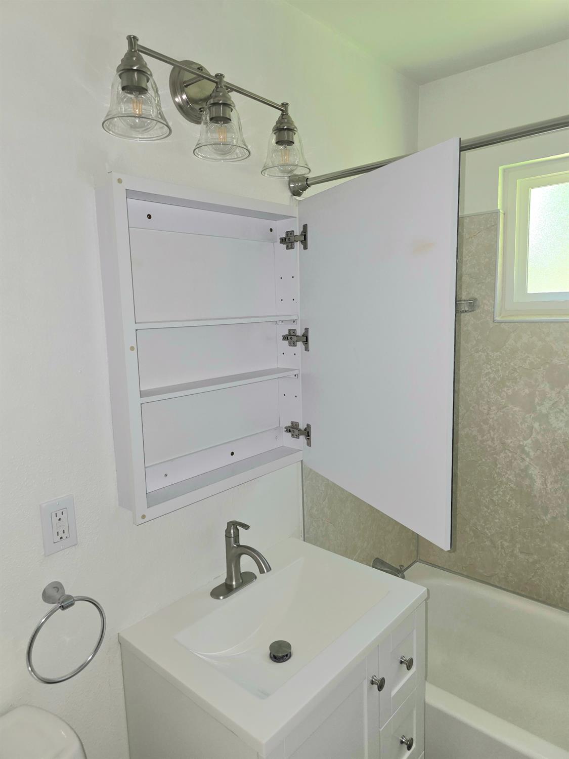 Detail Gallery Image 28 of 39 For 8173 Lauralyn Way, Citrus Heights,  CA 95610 - 3 Beds | 1 Baths