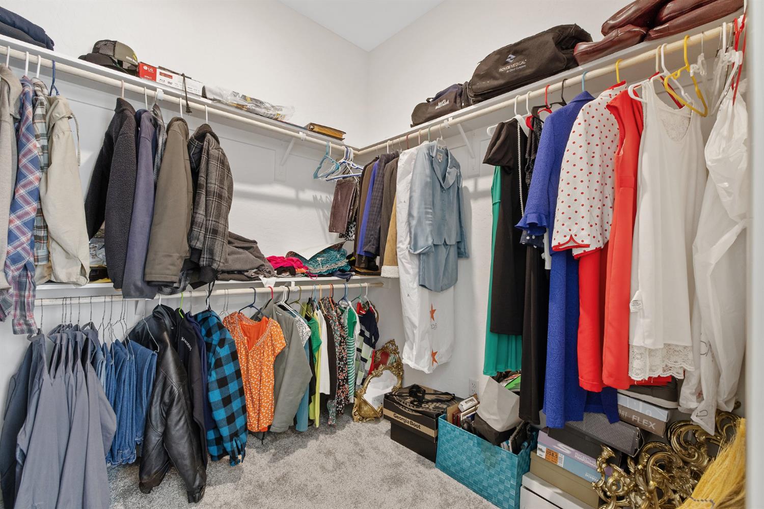 Detail Gallery Image 50 of 59 For 1938 N Frontier St, Hanford,  CA 93230 - 4 Beds | 3 Baths