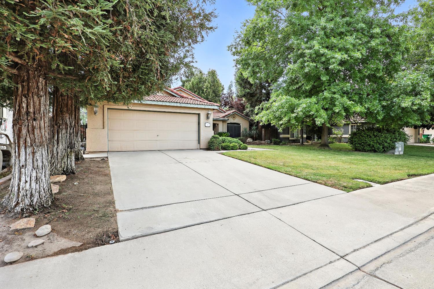 Detail Gallery Image 2 of 36 For 1620 Fairway Dr, Atwater,  CA 95301 - 4 Beds | 2 Baths