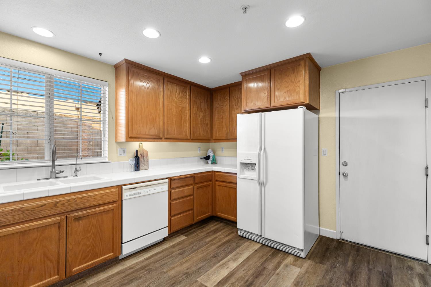 Detail Gallery Image 16 of 41 For 741 Greenford Ct, Tracy,  CA 95376 - 3 Beds | 2/1 Baths