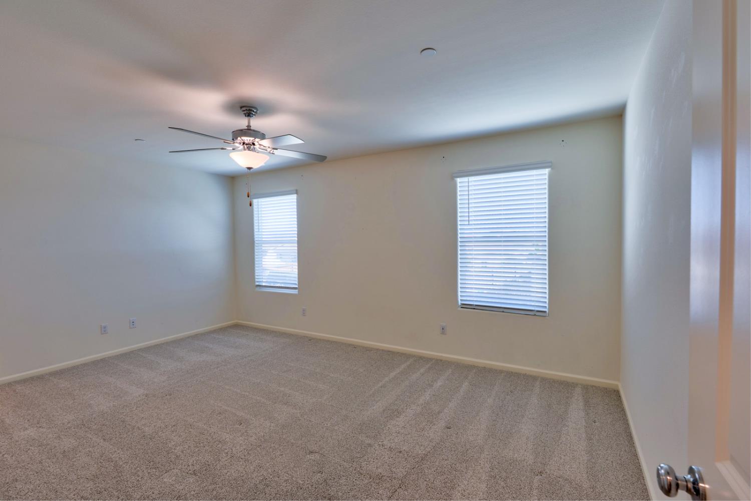 Detail Gallery Image 36 of 72 For 753 Heitz Way, Merced,  CA 95348 - 5 Beds | 3/1 Baths
