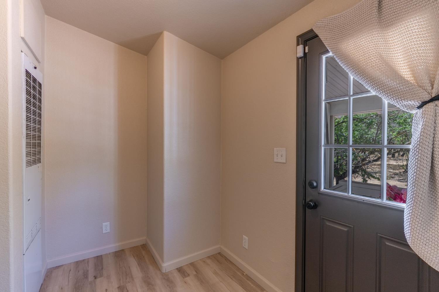 Detail Gallery Image 11 of 11 For 1112 Ladd Rd, Modesto,  CA 95356 - 3 Beds | 2 Baths