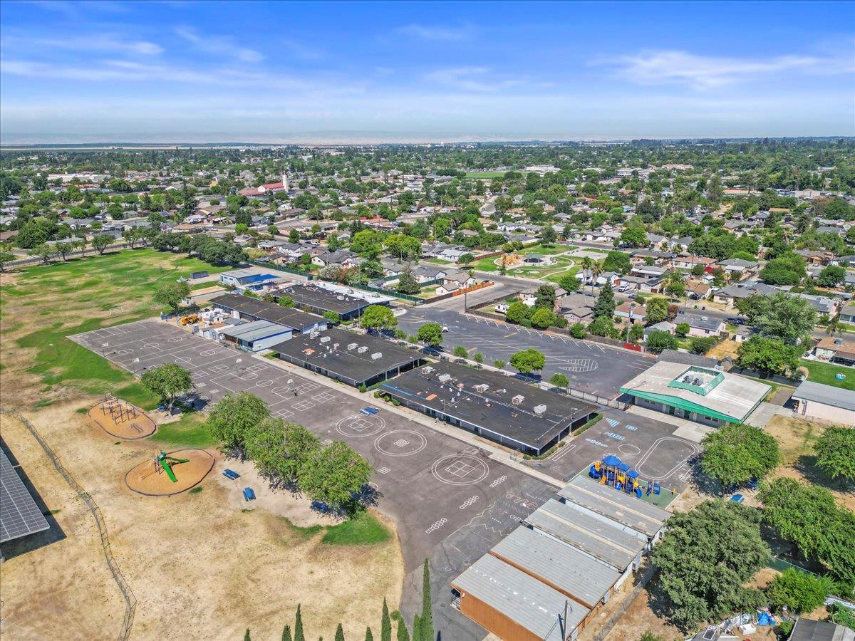 Detail Gallery Image 27 of 28 For 1572 Vine Cir, Atwater,  CA 95301 - 3 Beds | 1/1 Baths
