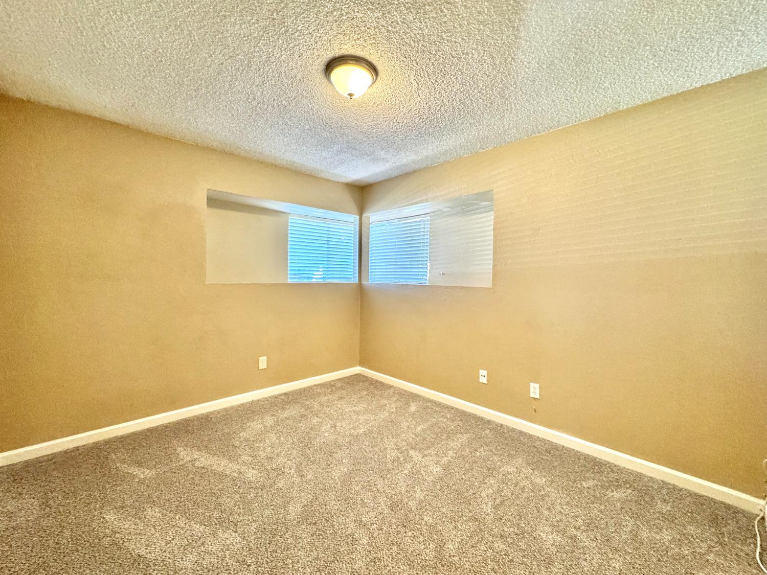 Detail Gallery Image 19 of 24 For 1813 Murrietta Ln, Modesto,  CA 95355 - 3 Beds | 2 Baths
