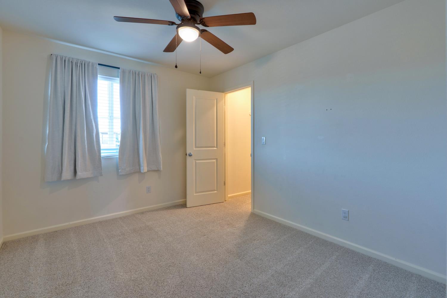 Detail Gallery Image 49 of 72 For 753 Heitz Way, Merced,  CA 95348 - 5 Beds | 3/1 Baths